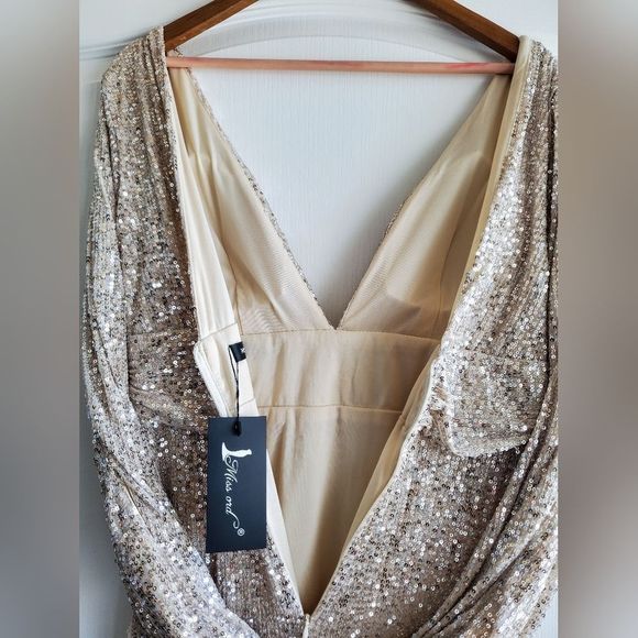 Plunging Neck V Back Sequin Gown - Picture 14 of 16